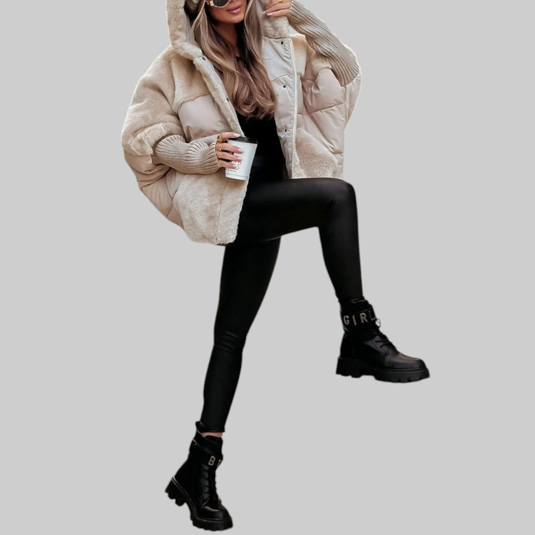 Raven | Modern pufferjacka med huva