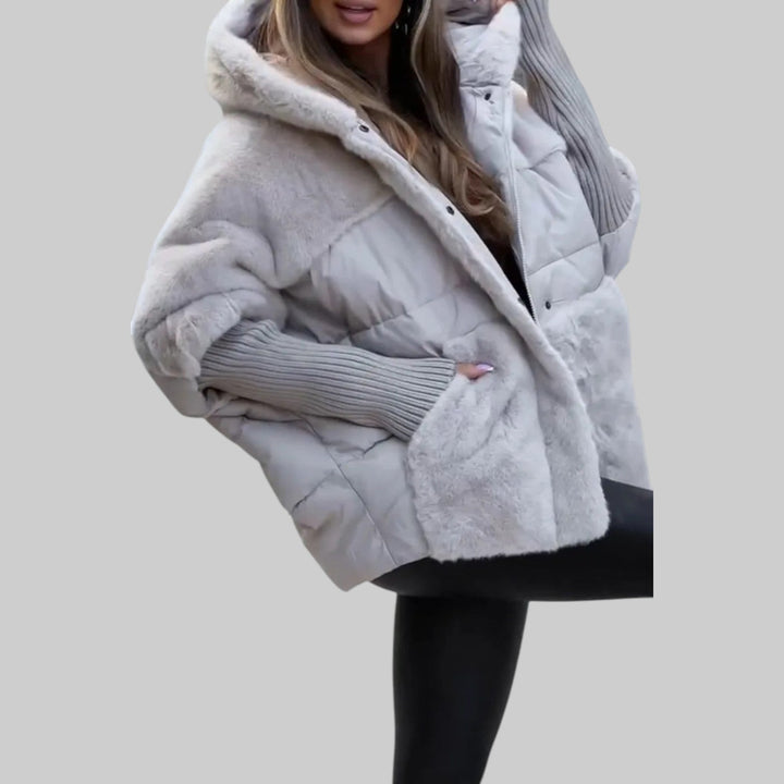 Raven | Modern pufferjacka med huva