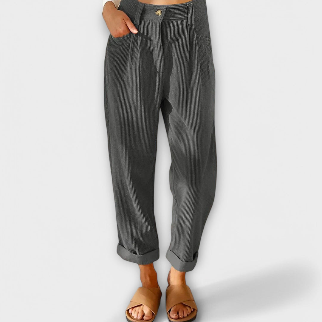 Moderna jeans med stiliga detaljer