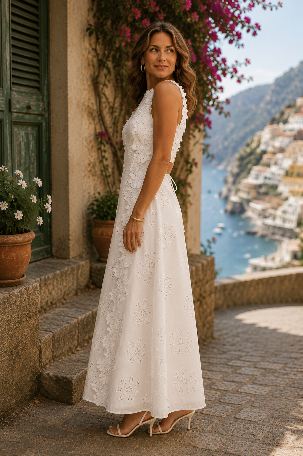 Netta | Elegant Broderad Maxiklänning