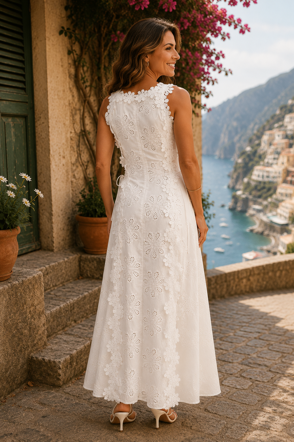 Netta | Elegant Broderad Maxiklänning