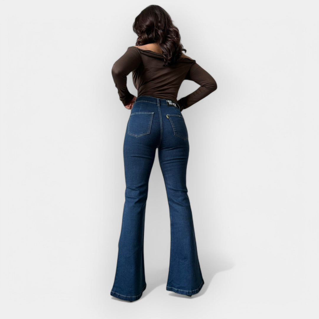 Adéla Eleganta Flare Jeans med Mycket Hög Midja