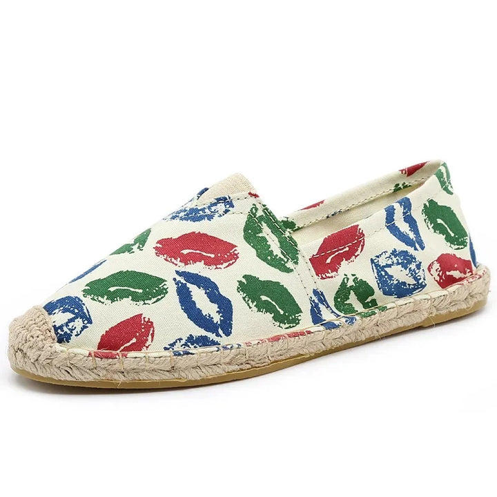 Elegant canvas-espadrillos