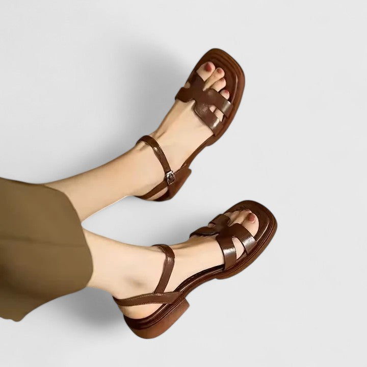 Caelia™ | Klassiska sommarsandaler