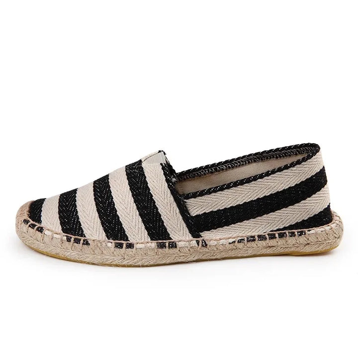 Elegant canvas-espadrillos