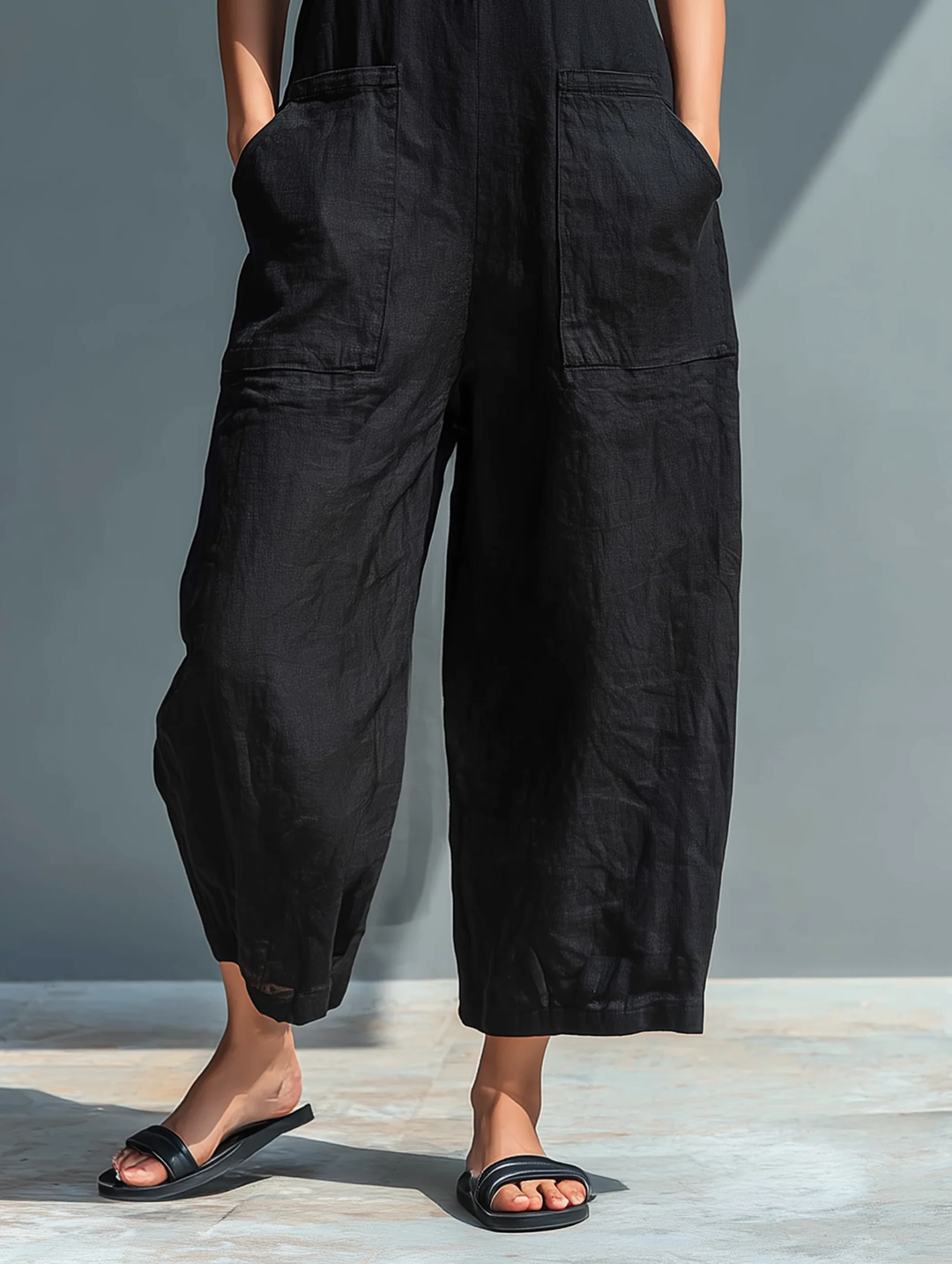 Lotte™ - Axelbandslös minimalistisk jumpsuit
