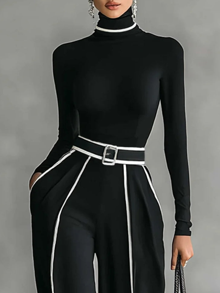 Vera™ - Elegant Set med Kontrastdetaljer