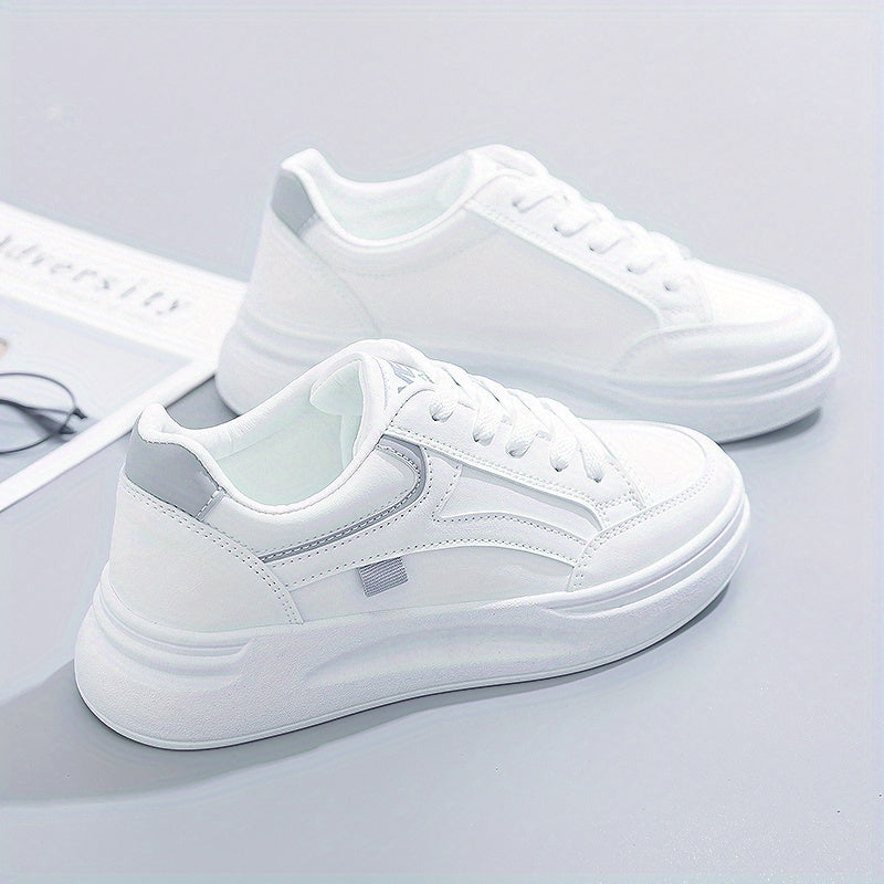 Stilrena vita sneakers med lätt komfort